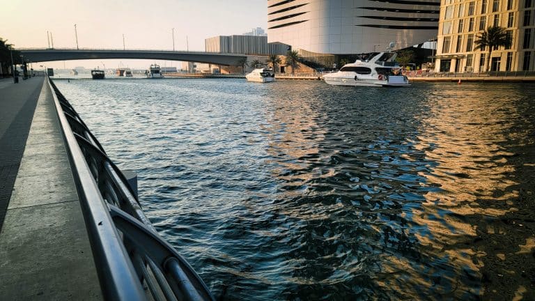 Jumeirah Lake Towers property guide